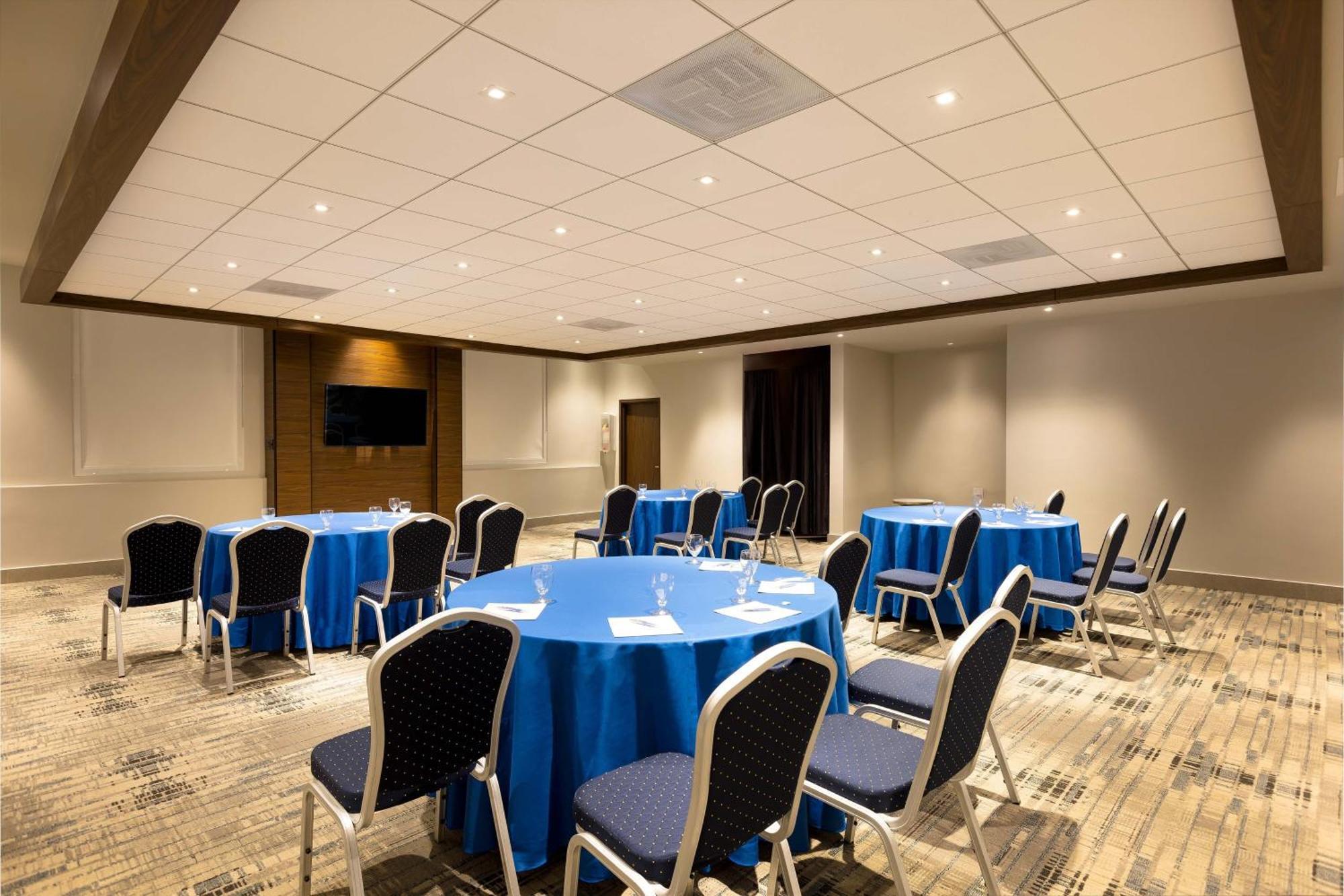 Four Points By Sheraton Caguas Real Exteriér fotografie